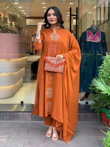 Women Embroidery Chanderi Stright Kurta Set With Chinon Duppata