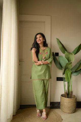 Olive Green Floral Embroidered Kurta Co-Ord Set with Tassel Detailing